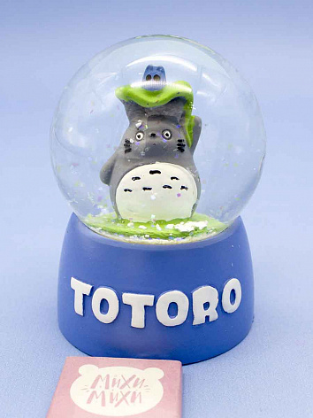 Снежный шар Totoro с подсветкой синий 9 см