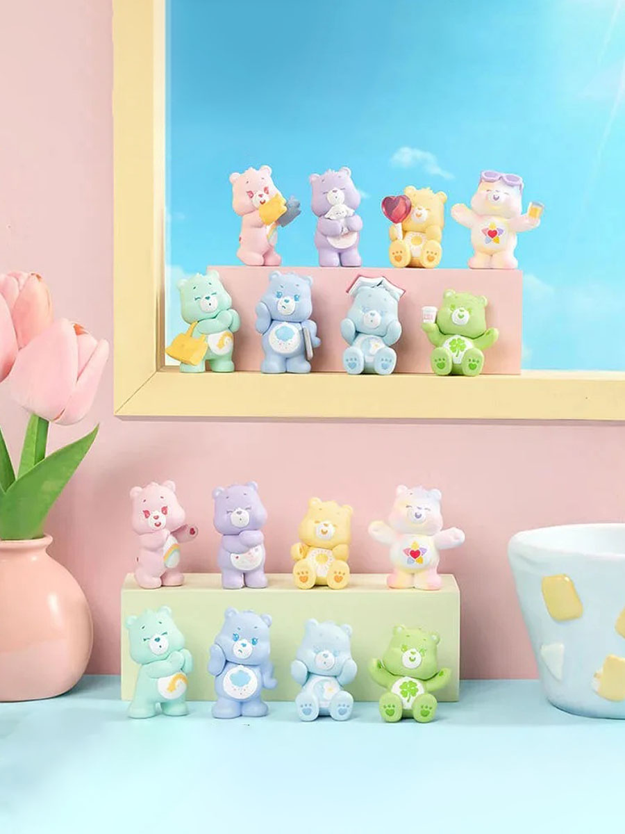 Фигурка Заботливые медведи: Мелочи Care Bears в сюрприз-боксе 5см, 1уп. (в 1 уп. 3 минифигурки)