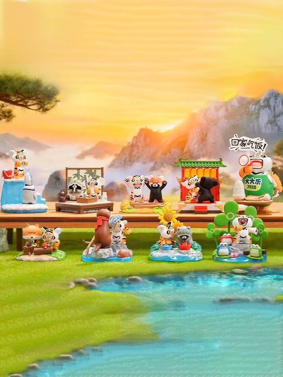 Фигурка Александр Толстый Тигр: Маленький Тигр и его товарищи Alexander The Fat Tiger в сюрприз-боксе 5-13см, 1шт.