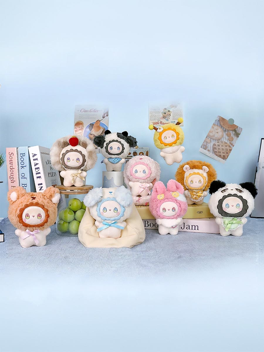 Мягкая игрушка Emma Прелестная Эмма Пушистая семейка в сюрприз-боксе 10см, 1шт.