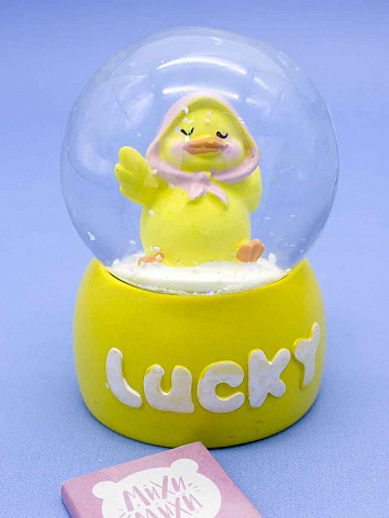 Снежный шар Lucky Утка с подсветкой желтый №2, 9 см