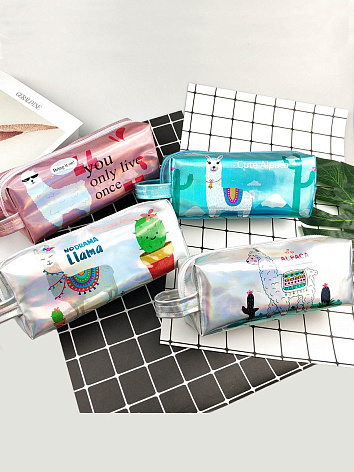 Пенал Llama голографический в ассортименте