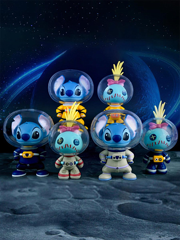 Фигурка Стич и Скрамп в космосе Stitch в сюрприз-боксе 9см, 1шт.