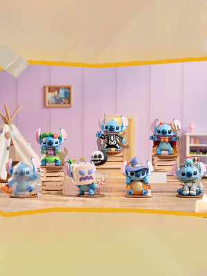 Фигурка Stitch Дневник Стича Disney в сюрприз-боксе 9см, 1шт.