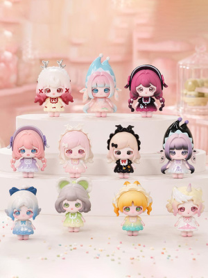 Фигурка LULU ElF  Middle size в сюрприз-боксе 8см, 1шт.