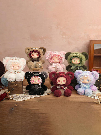 Мягкая игрушка Emma Прелестная Эмма Медвежий альянс в сюрприз-боксе 14см, 1шт.