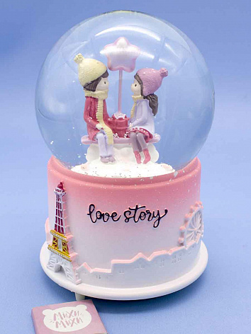 Снежный шар Love Story Мальчик и Девочка со звуком и подсветкой розовый №1, 15 см