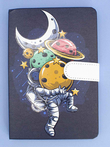 Блокнот Астронавт Космос на магнитной застёжке в клетку №2 256 стр. 19х13 см.