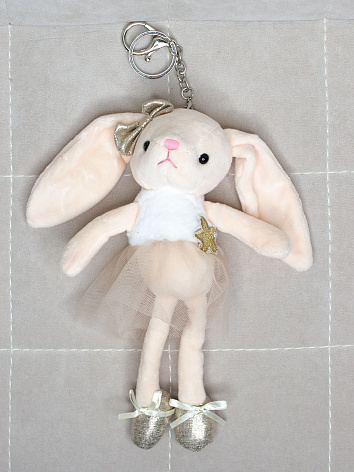 Мягкая игрушка брелок Кролик в платье со звездочкой бежевый 20 см.