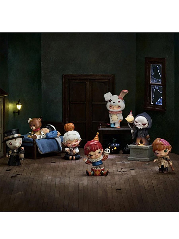 Фигурка Hirono's Land of Horror series в сюрприз-боксе см, 1 шт.