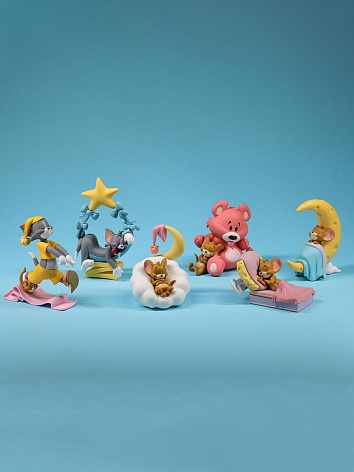 Фигурка TOM and JERRY Том и Джерри Сладкие сны в сюрприз-боксе 11см, 1 шт.